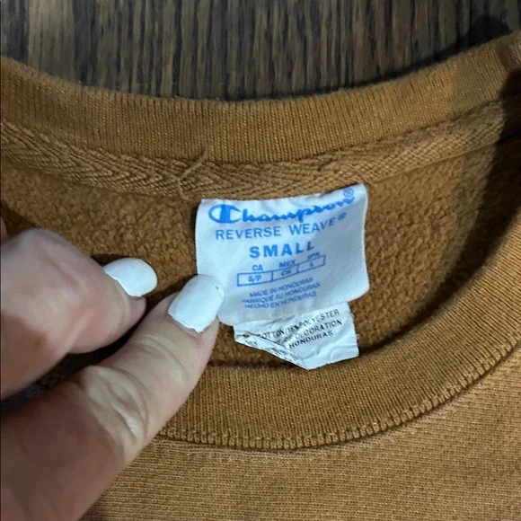 Champion Cropped Sweatshirt - Caramel Brown - Picture 2 of 2